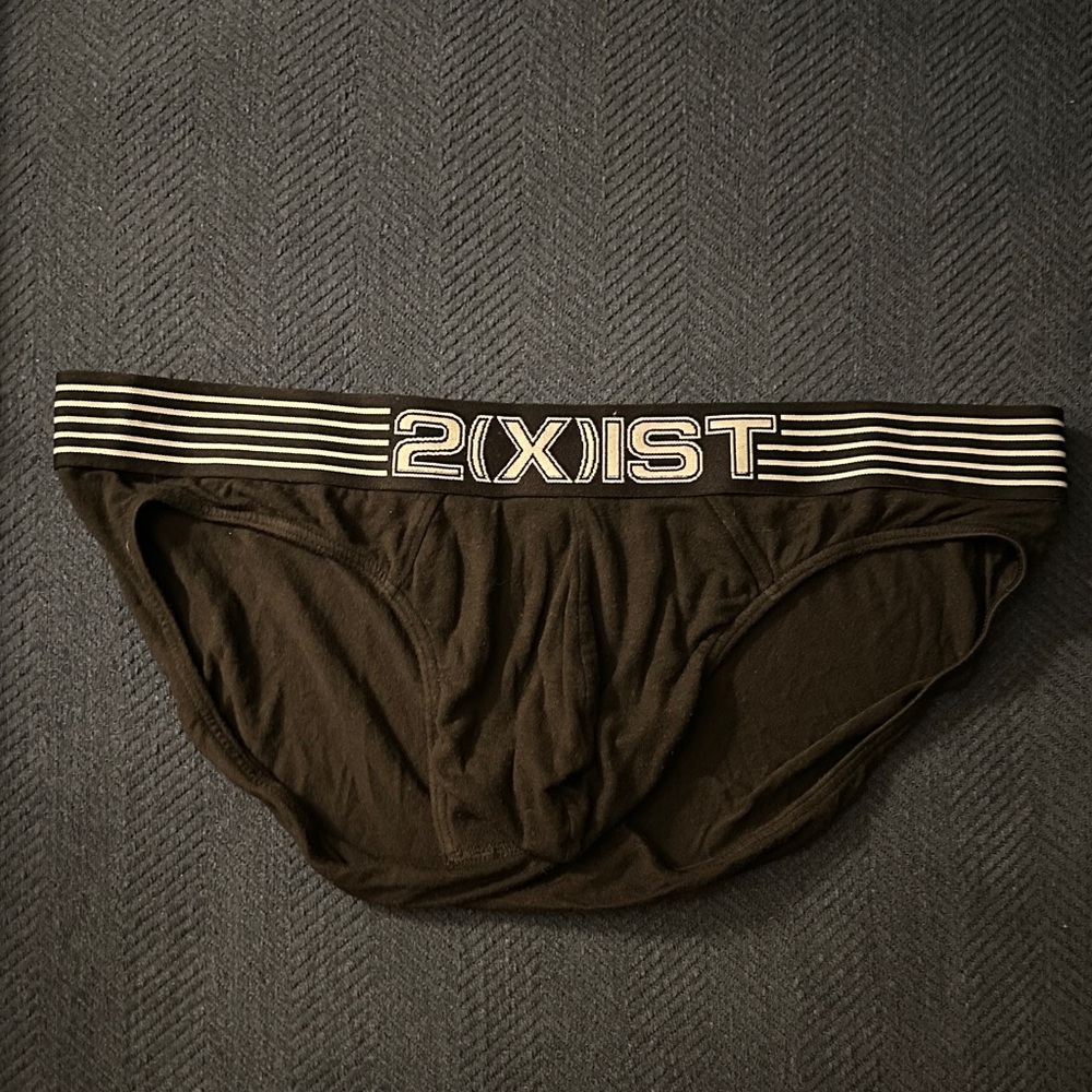 2xist Men's Black Large Briefs | GUC